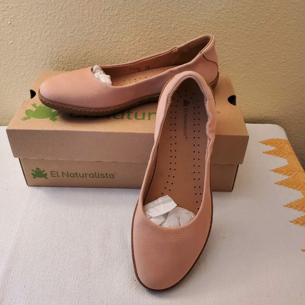 NEW El Naturalista Leather Ballerina Flats 38